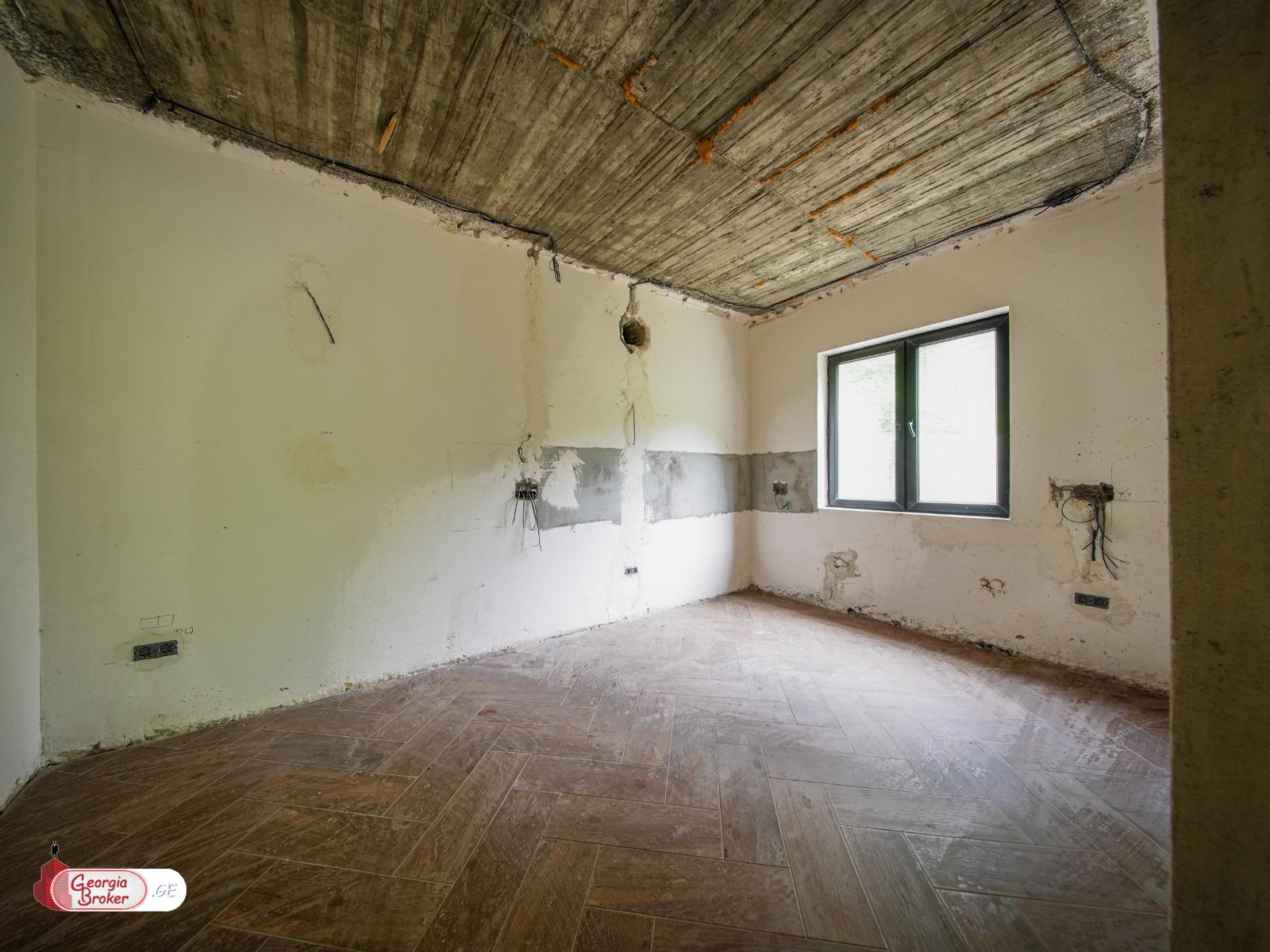 new build 5-room apartment for sale